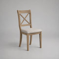 Sedia da pranzo in legno massello, seduta imbottita beige, schienale incrociato, legno naturale leggero, 46 × 52 × 96 cm